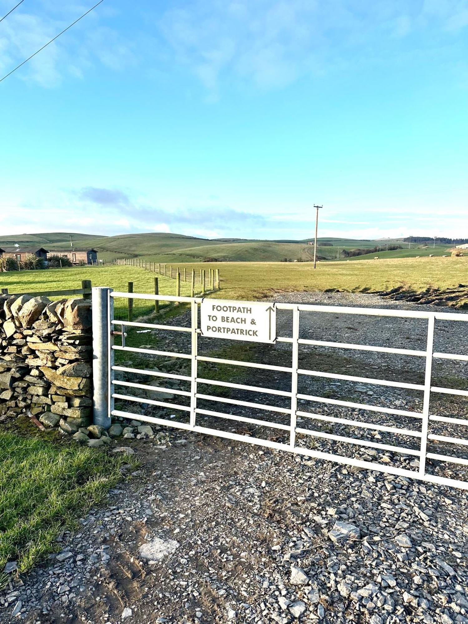 Bunnahabhain 5 - Farm Stay - Stunning sea&rural views Stranraer Exterior foto